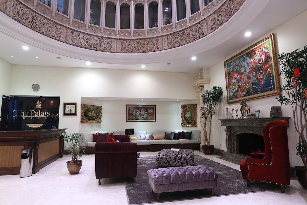 The Palais Hotel Dago Bandung Extérieur photo